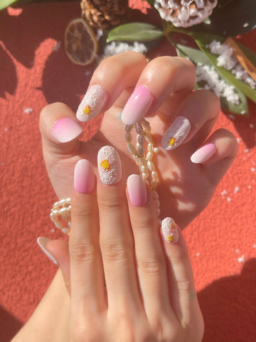 OPOOLA 24 pcs Short Oval Christmas Snow Flower Soft Gel Fake Press On Nails with Jelly Glue&Nail Buffer